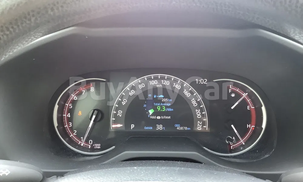 Vehicle photo 7