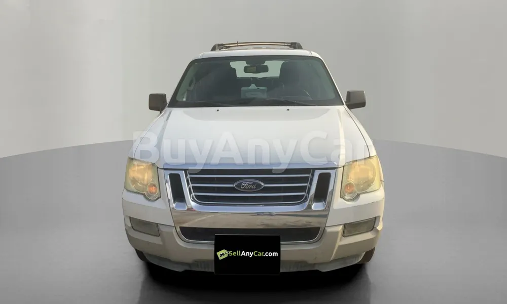 Vehicle photo 1