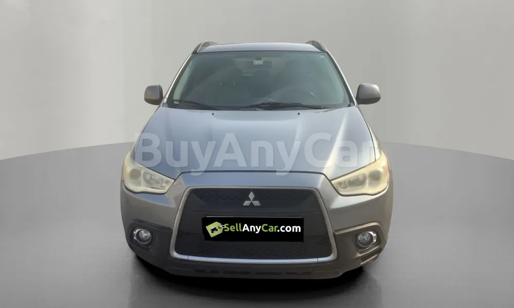 Vehicle photo 1