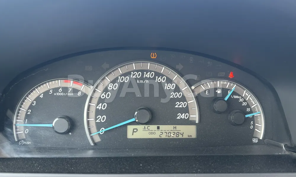 Vehicle photo 6