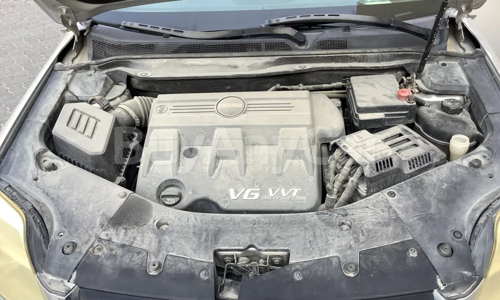 Vehicle photo 6