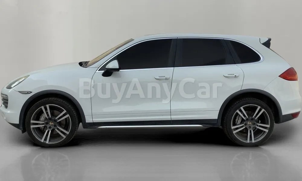 Vehicle photo 4