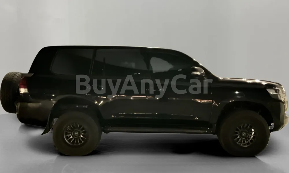 Vehicle photo 3