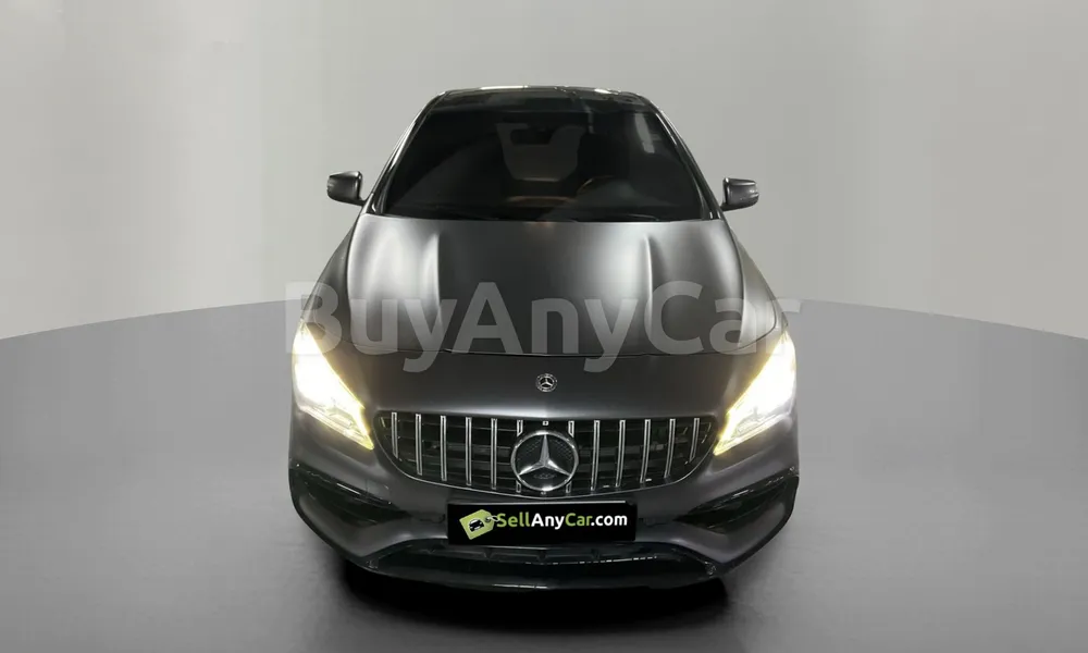 Vehicle photo 1