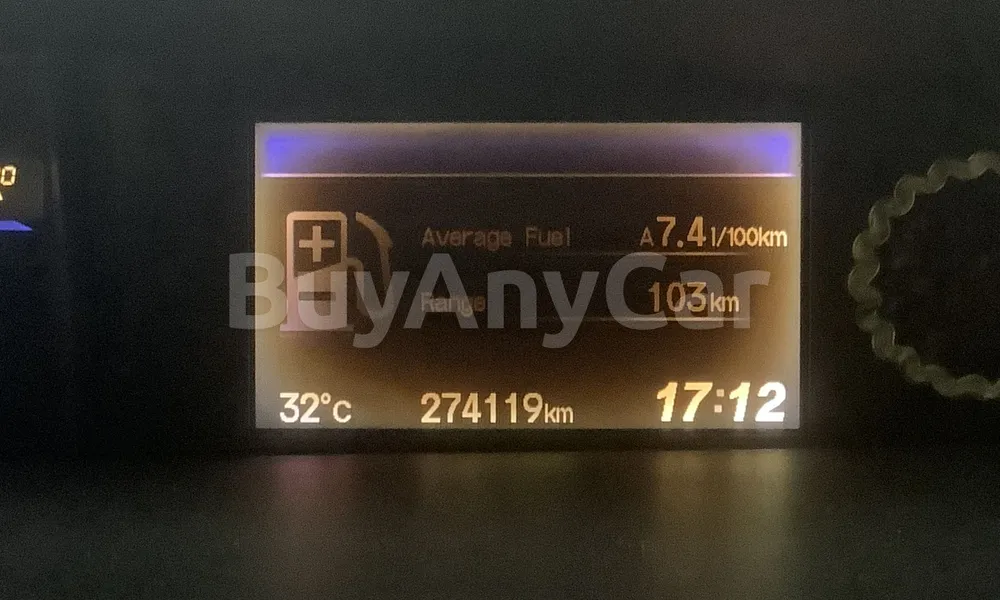 Vehicle photo 8