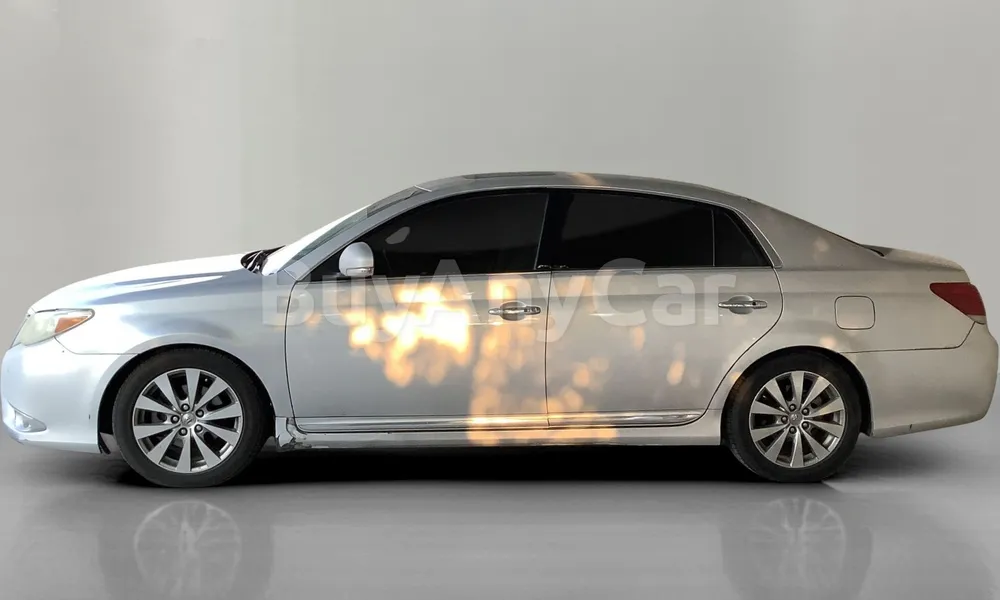 Vehicle photo 4