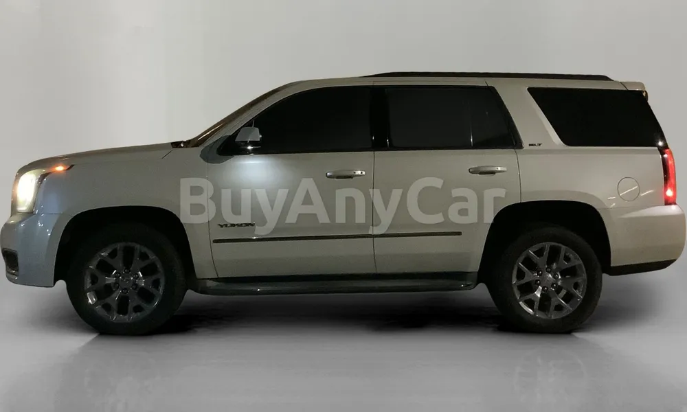 Vehicle photo 4