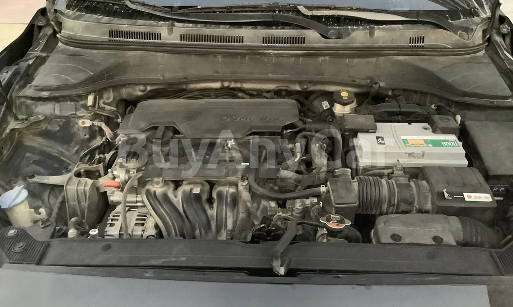 Vehicle photo 6