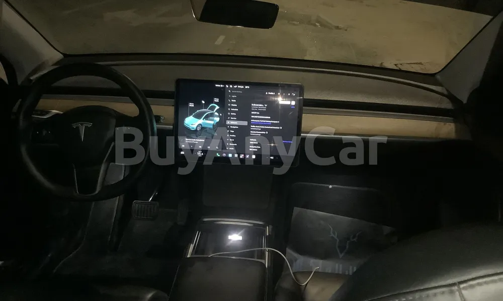 Vehicle photo 7