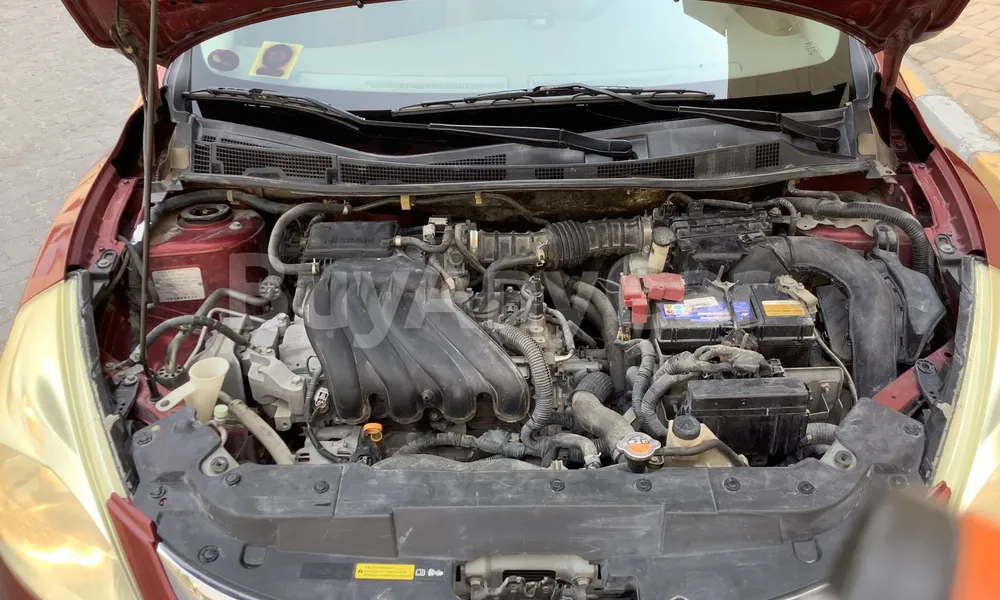 Vehicle photo 7