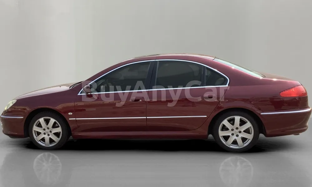 Vehicle photo 4