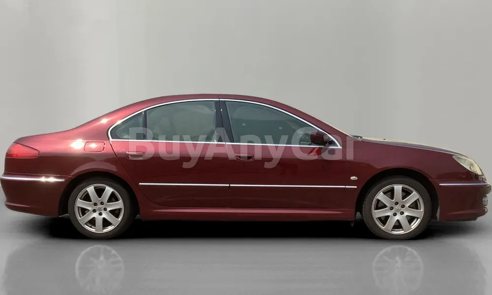 Vehicle photo 3