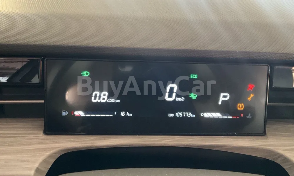 Vehicle photo 7