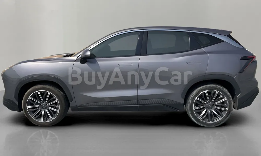 Vehicle photo 5