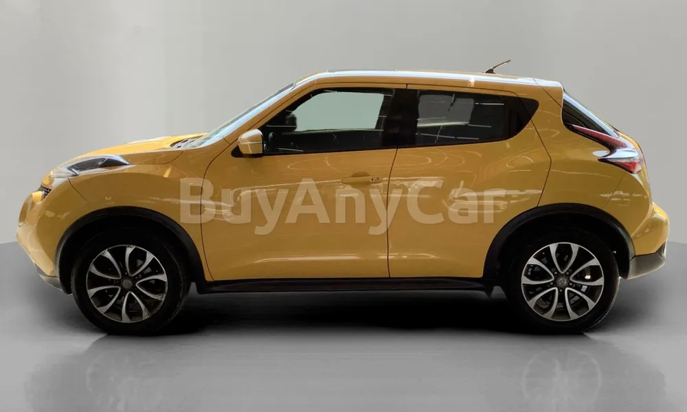 Vehicle photo 4