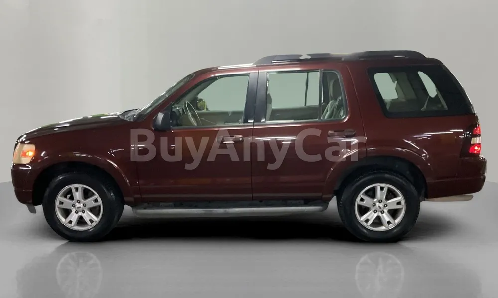 Vehicle photo 4