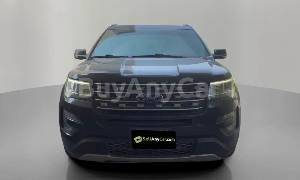 Vehicle photo 1