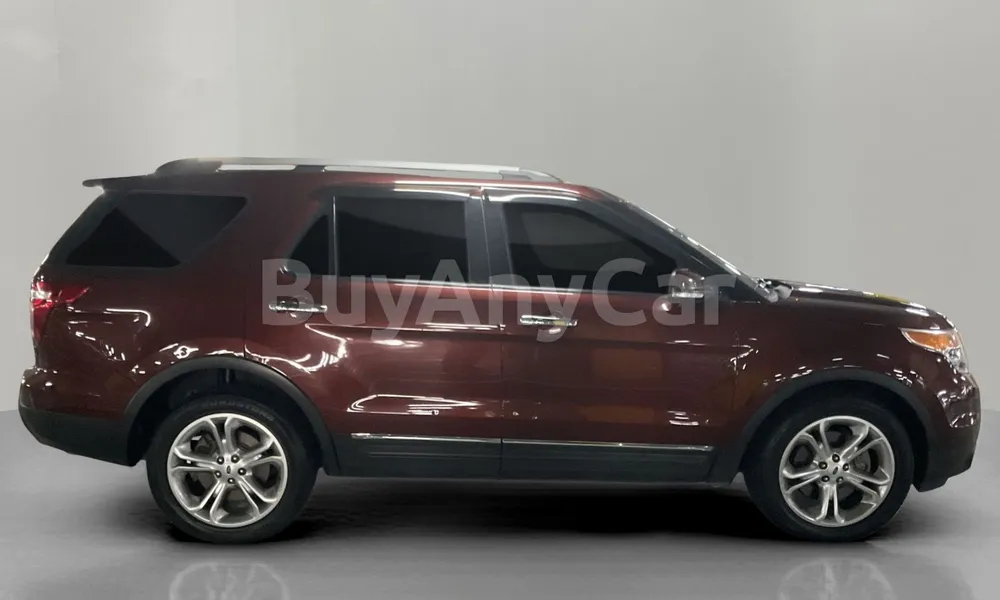 Vehicle photo 3