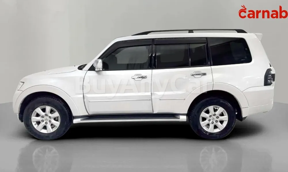 Vehicle photo 5