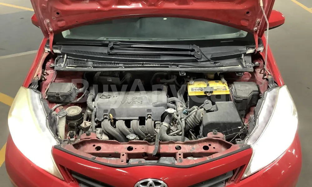 Vehicle photo 5