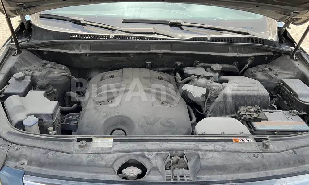 Vehicle photo 6
