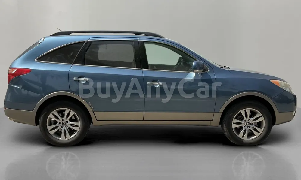 Vehicle photo 3