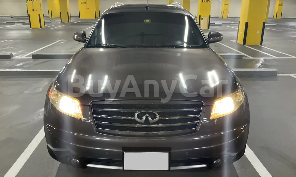Vehicle photo 1