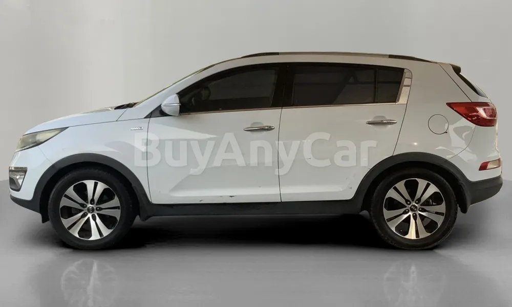 Vehicle photo 5