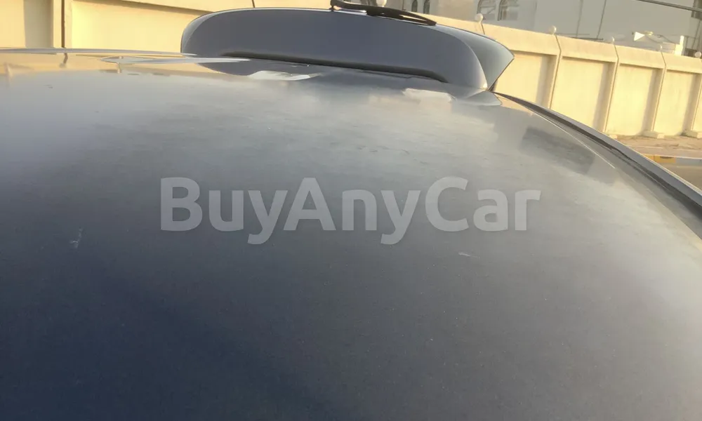 Vehicle photo 5
