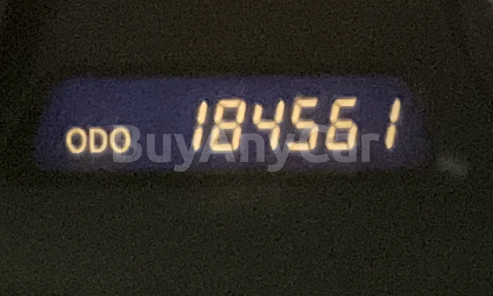 Vehicle photo 5