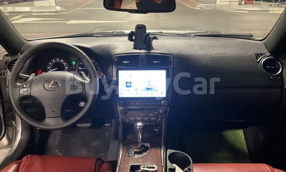 Vehicle photo 8