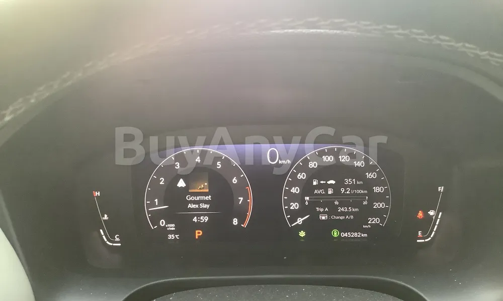 Vehicle photo 7