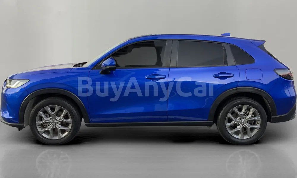 Vehicle photo 4