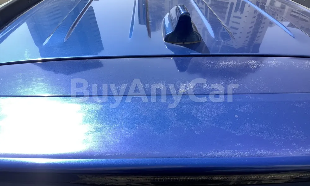 Vehicle photo 5