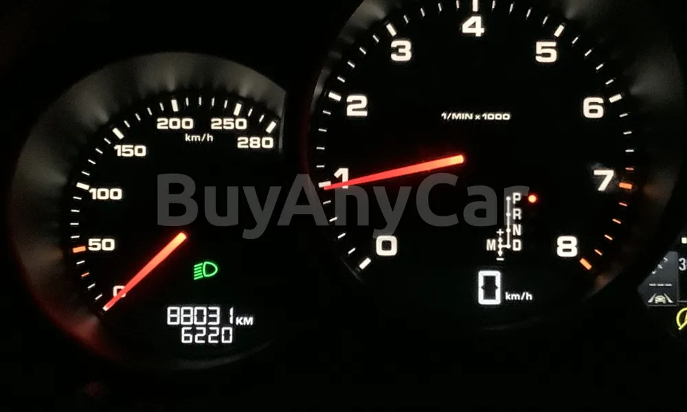 Vehicle photo 6