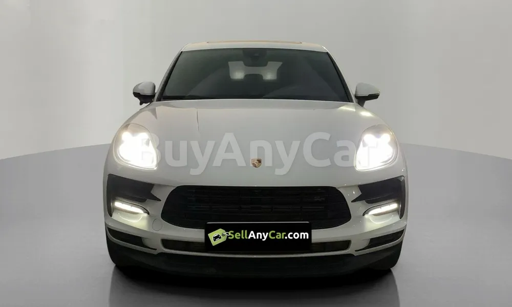 Vehicle photo 1