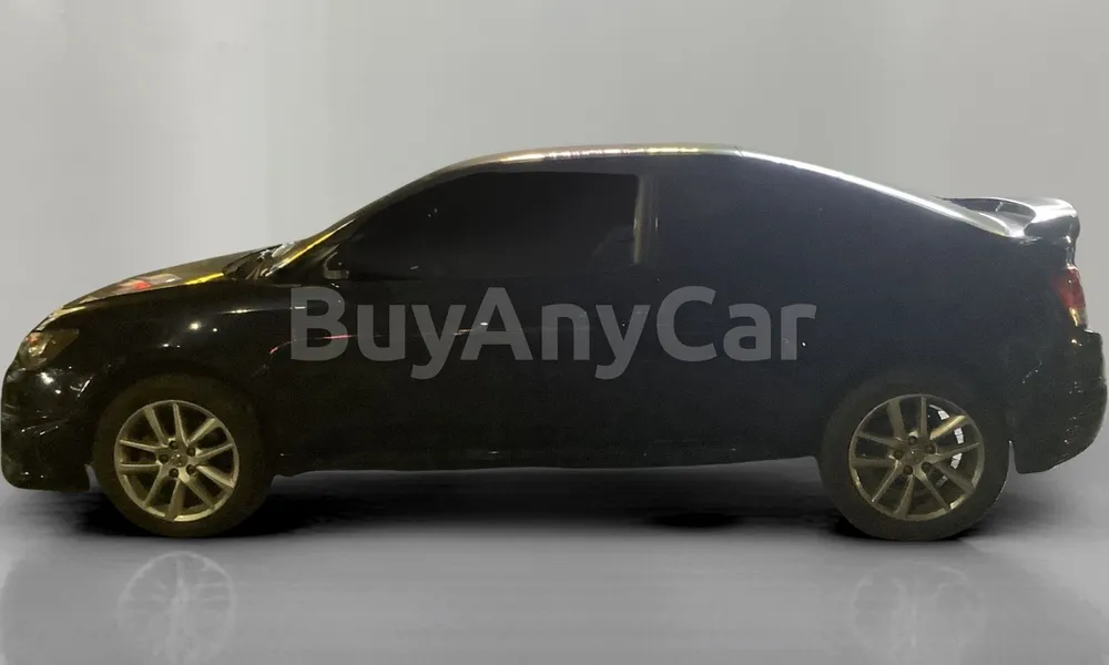 Vehicle photo 4