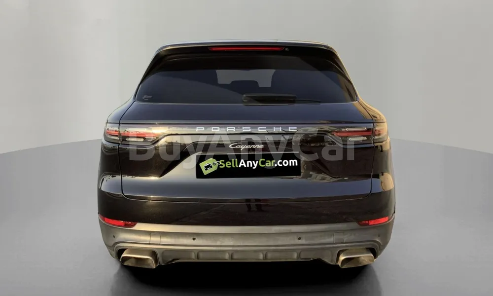 Vehicle photo 2