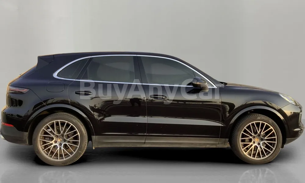 Vehicle photo 3