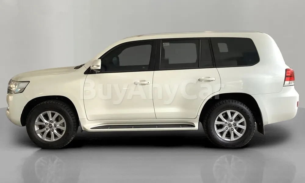 Vehicle photo 4