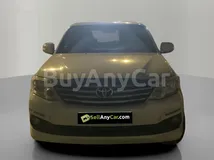 Toyota Fortuner 2015