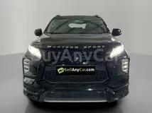 Mitsubishi Montero 2023