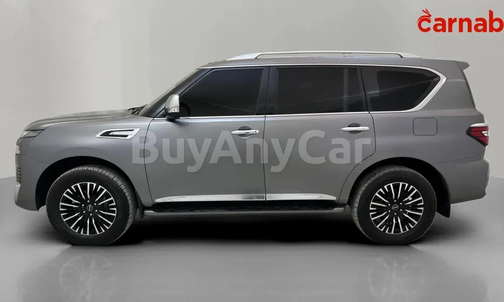 Vehicle photo 4