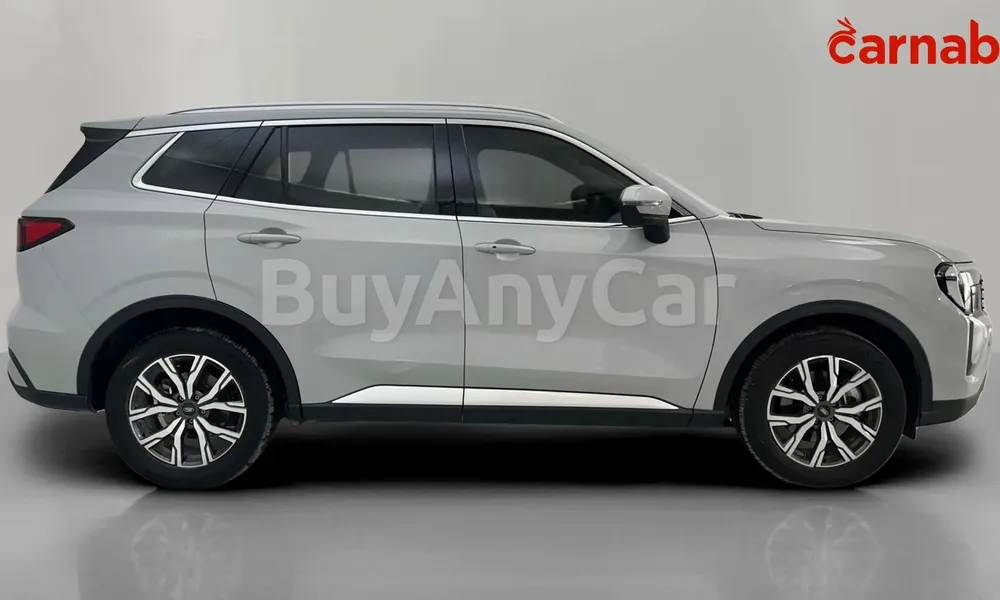 Vehicle photo 3