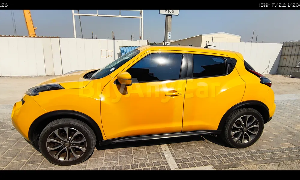 Vehicle photo 3