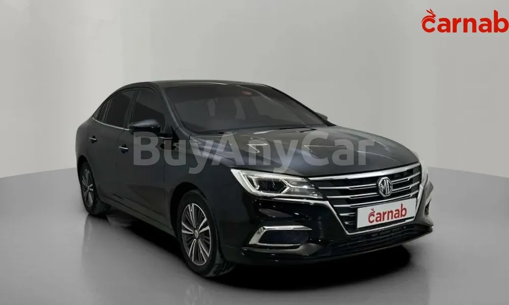 Vehicle photo 7