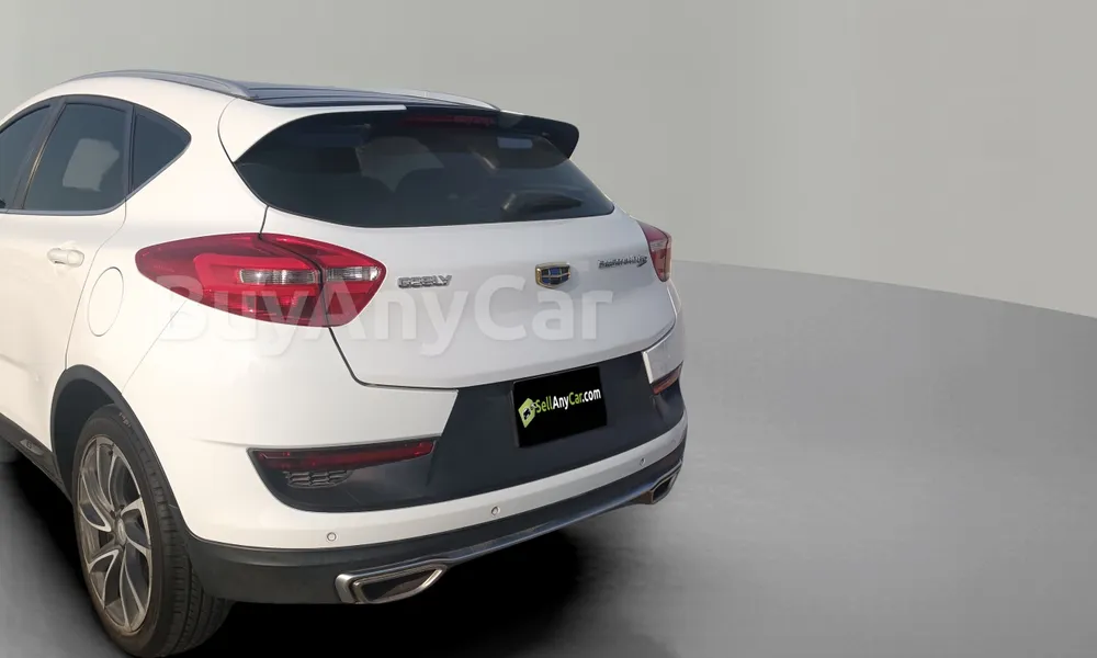 Vehicle photo 2