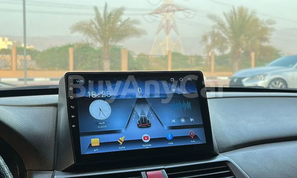 Vehicle photo 6