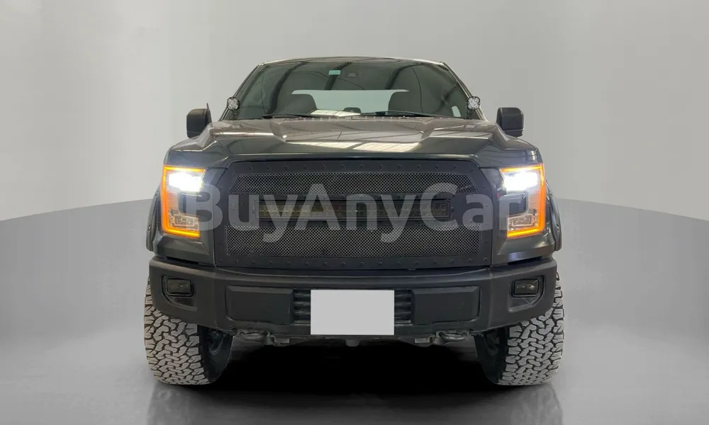 Vehicle photo 1