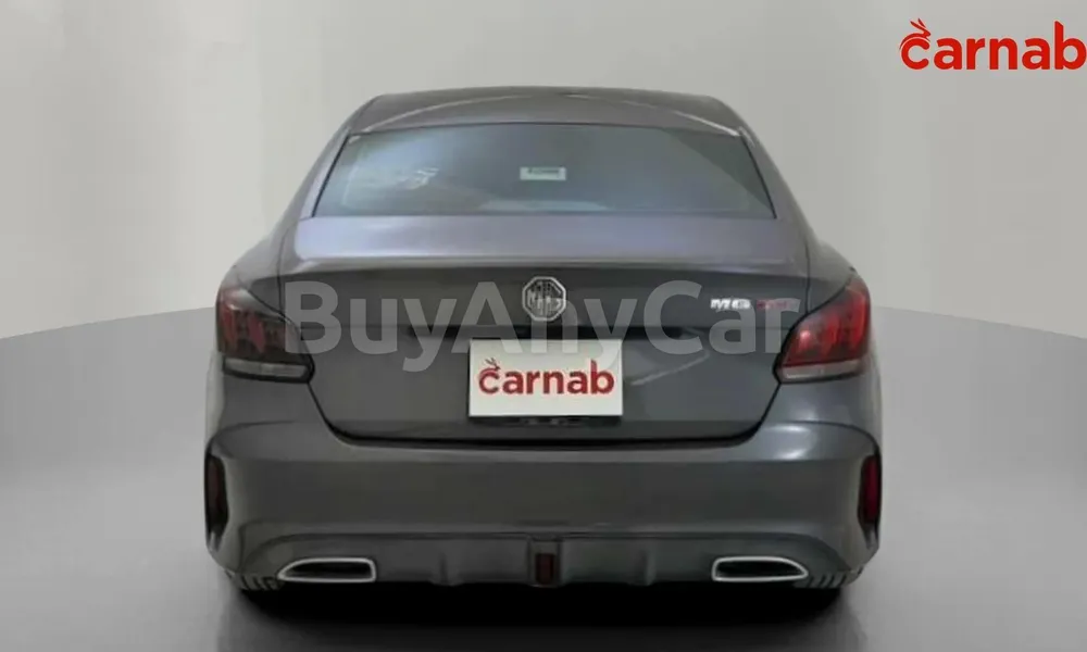 Vehicle photo 3